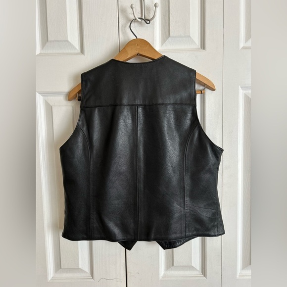 Leather vest - Picture 4 of 11
